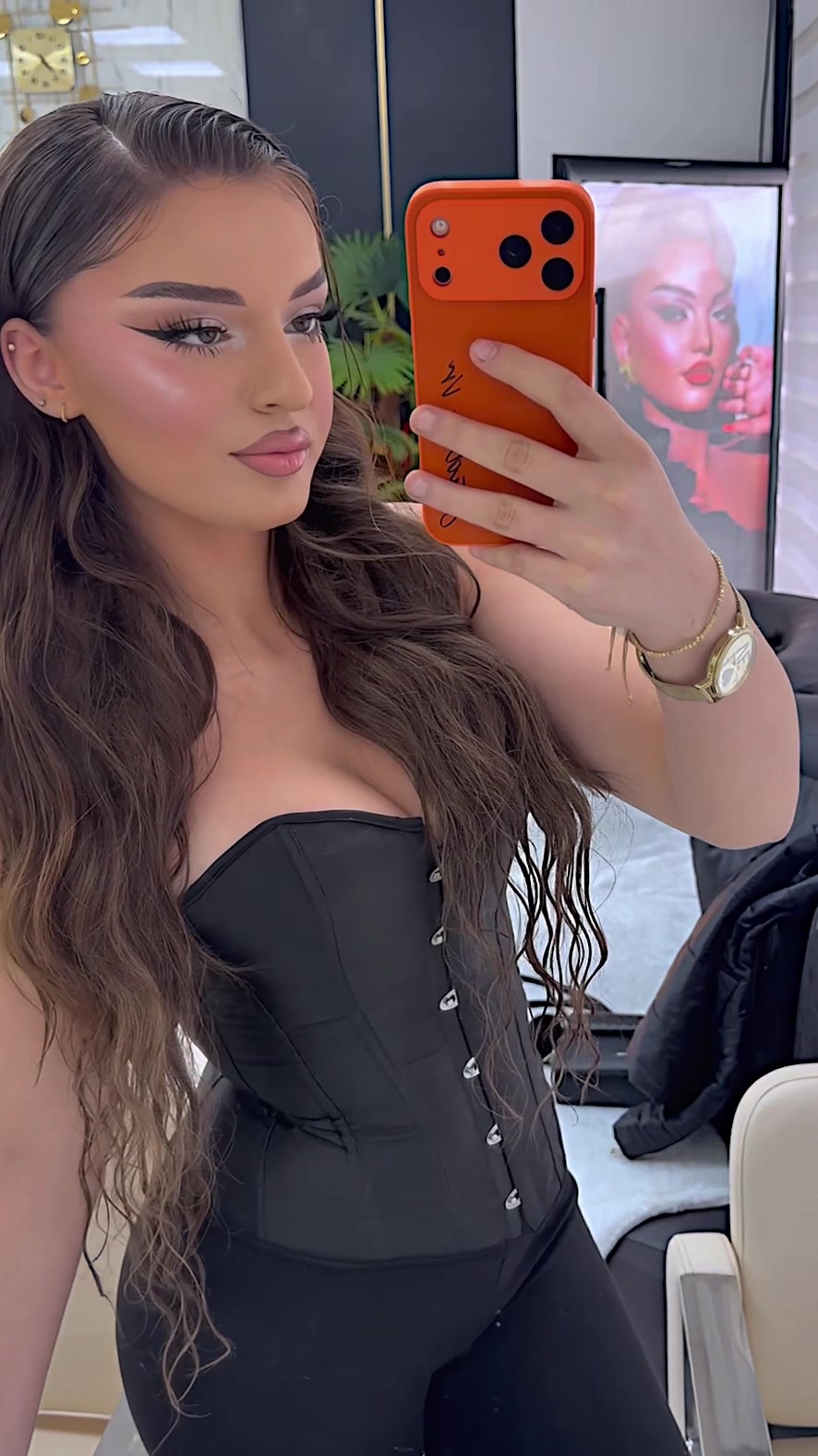 @studiovrmonda