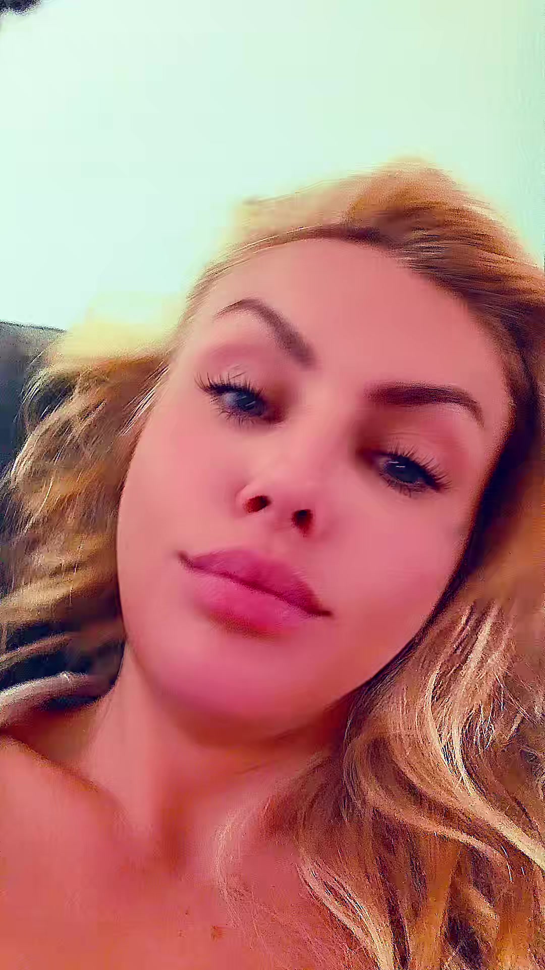@Xoxo