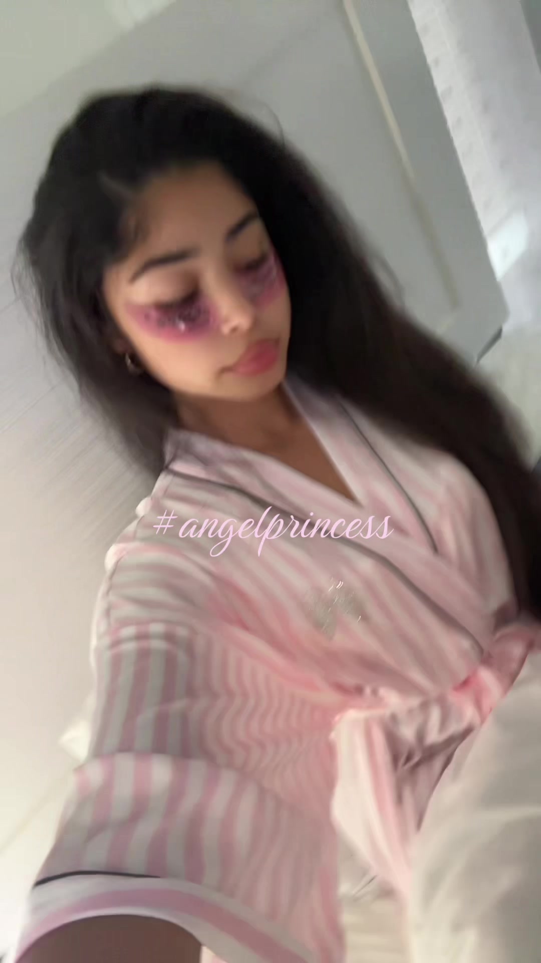 @Carla ♡彡