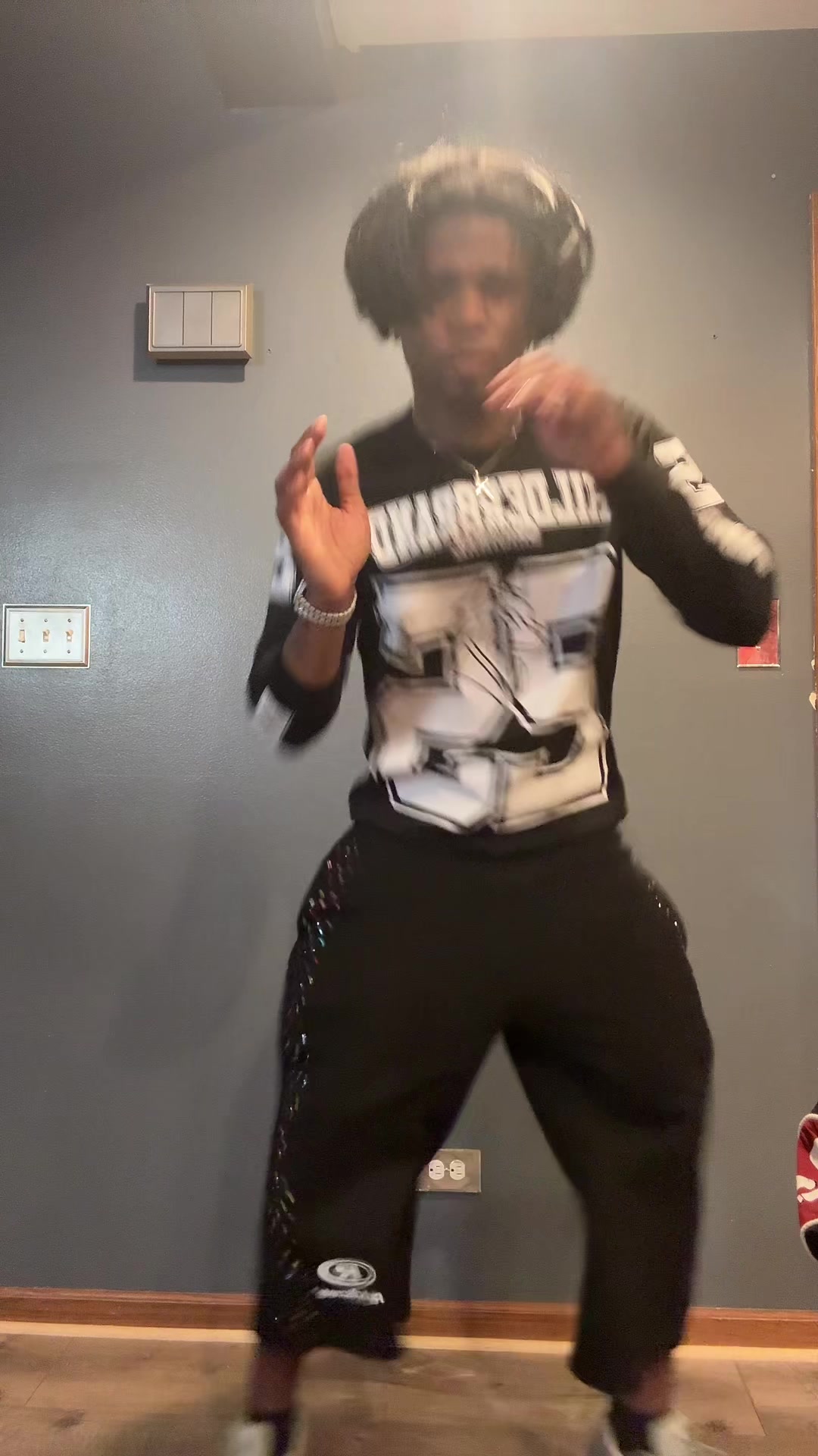 @Desean Logan-Russell🫢🫱🏾