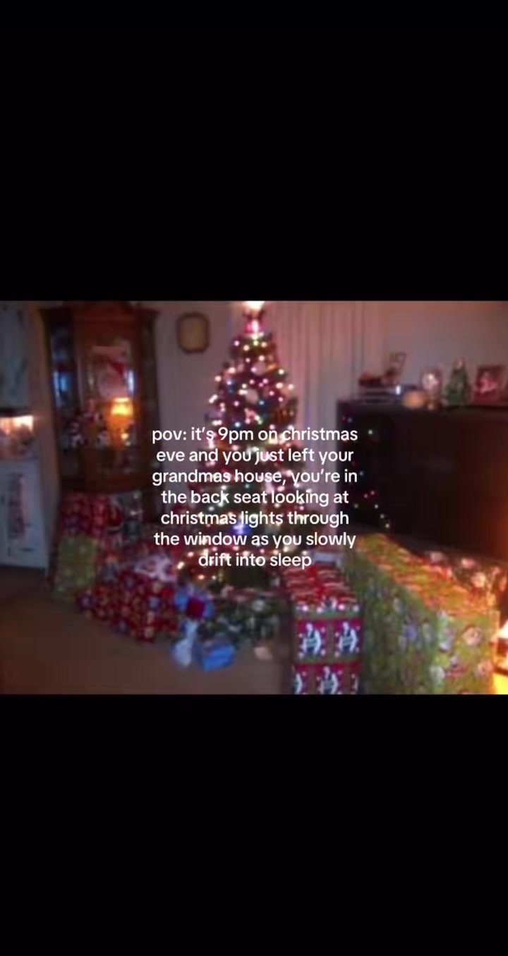 @C H R I S T M A S 🎄