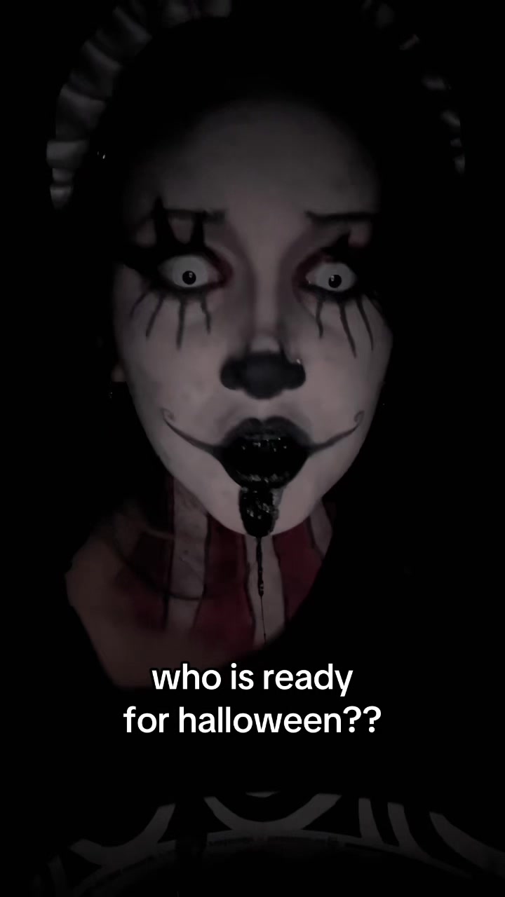 @norahdoesmakeup