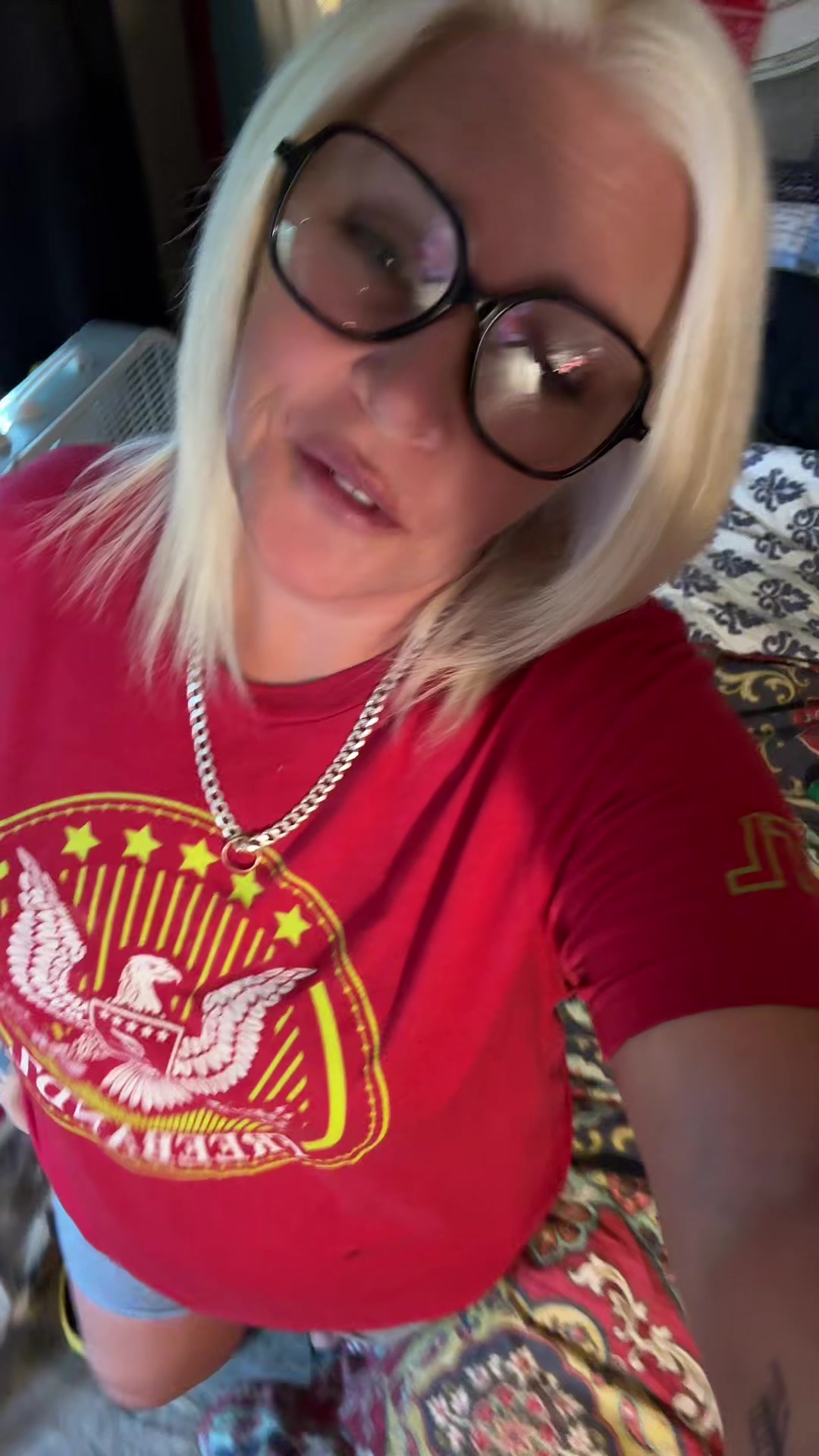@FirsstLady