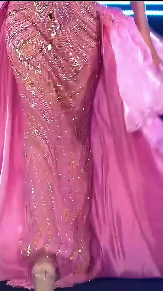 @cscarlosGT