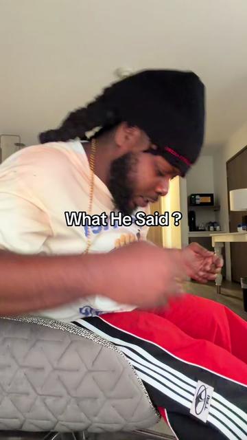 @???