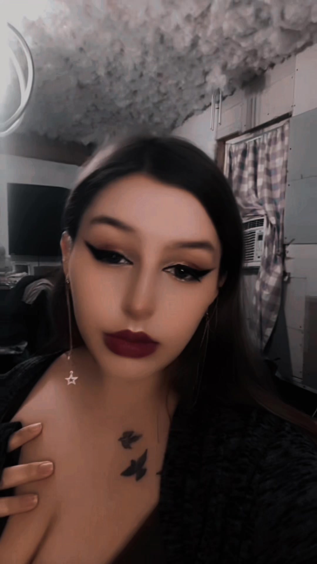 @deadlyrose199