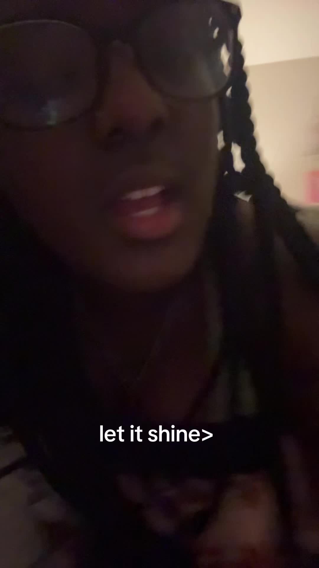 @ilovemorenos0427