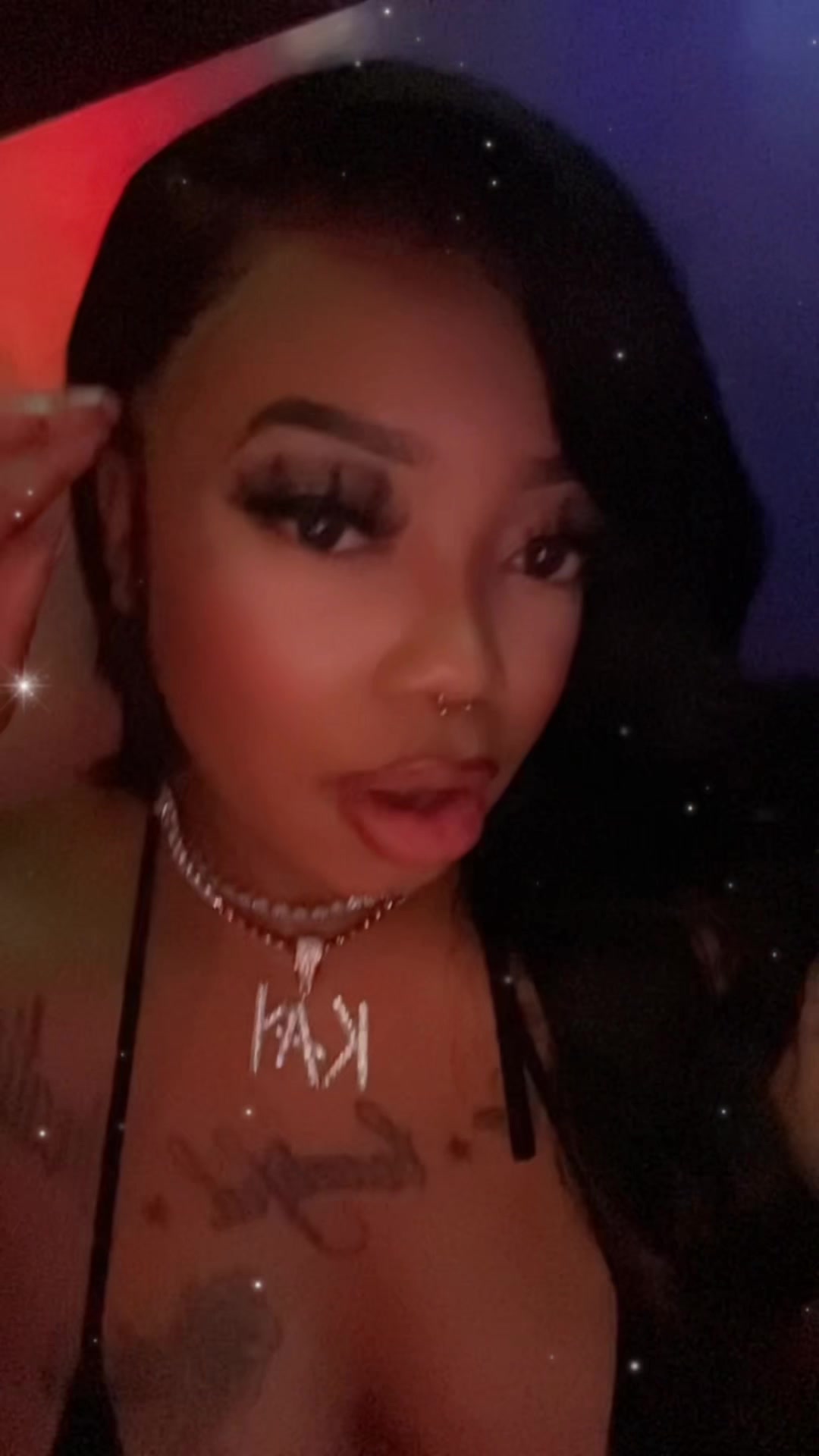 @Kay_3Monroe