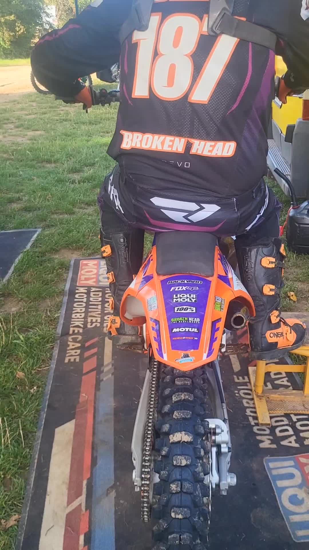@Yamaha/KTM-Lui's proud Mum🤟