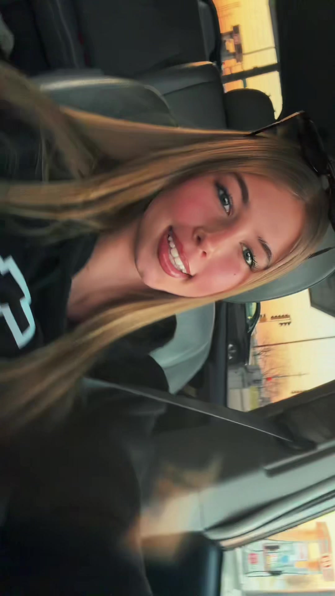 @Dumbblondes4L