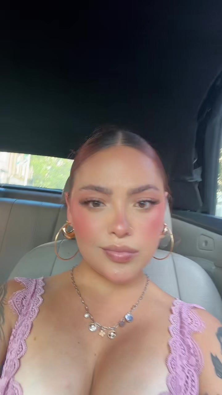 @Valentina Perez