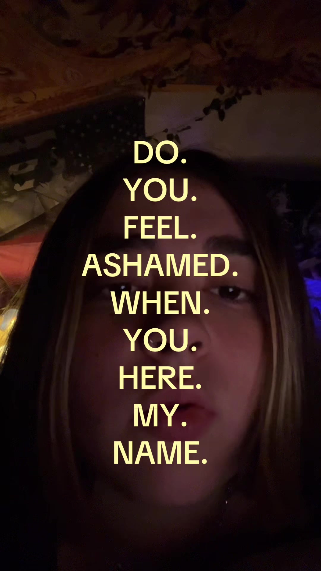 @👻