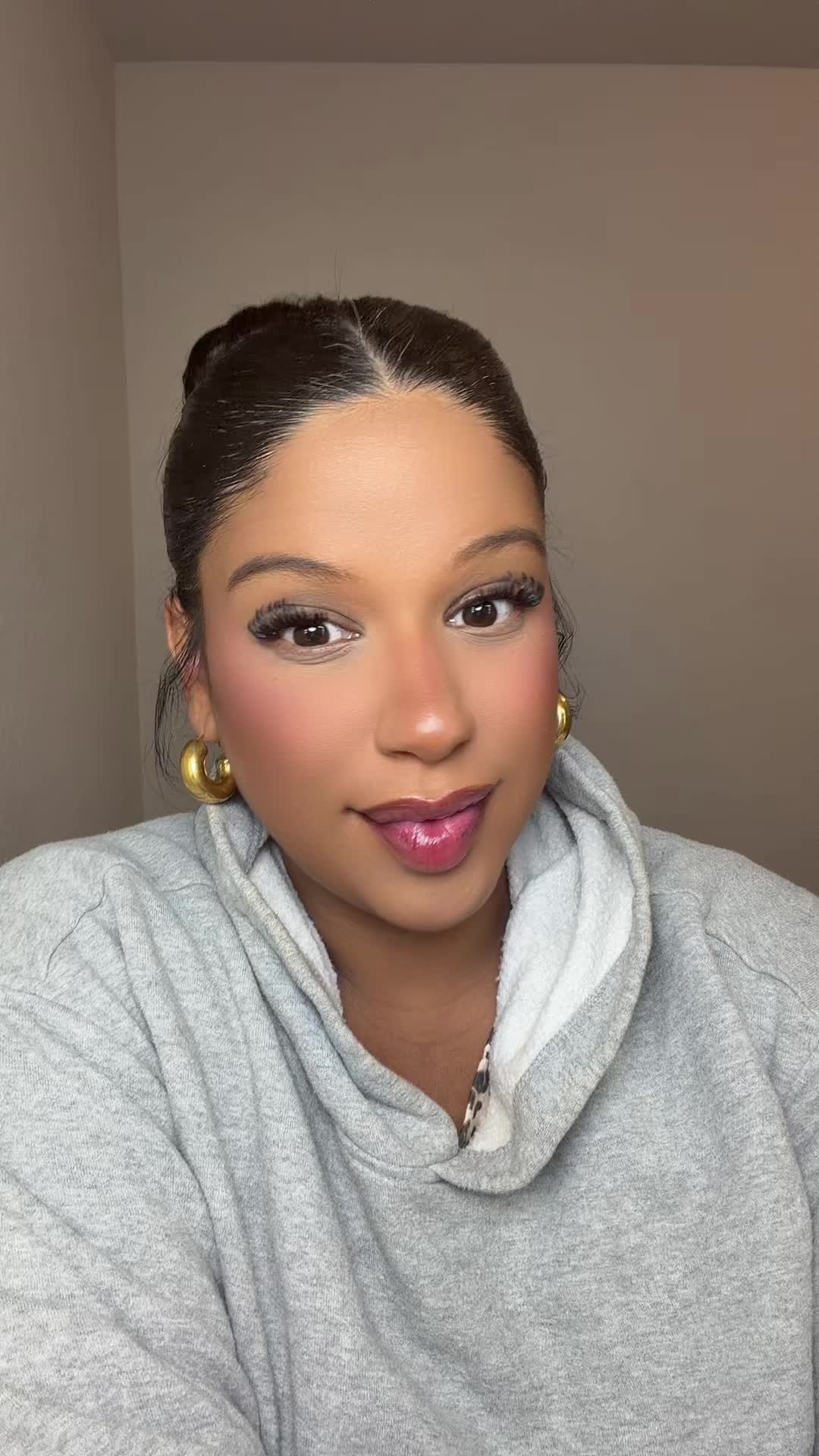 @LizDamyl