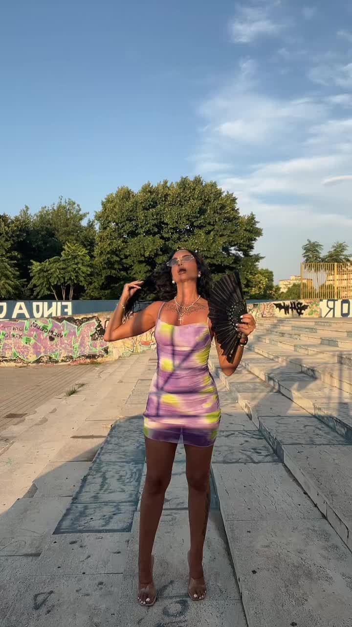 @👑