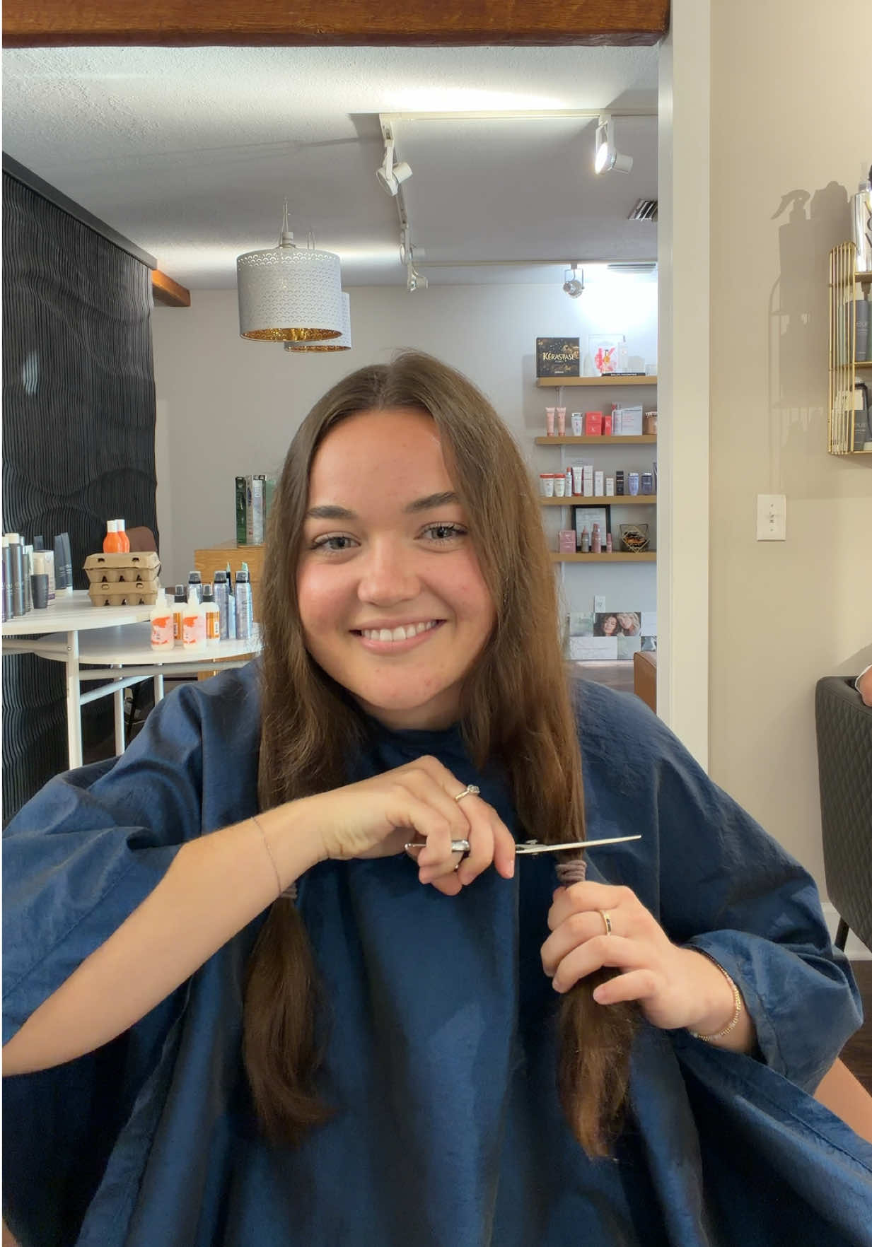 @Zoe // Fl HAIRSTYLIST