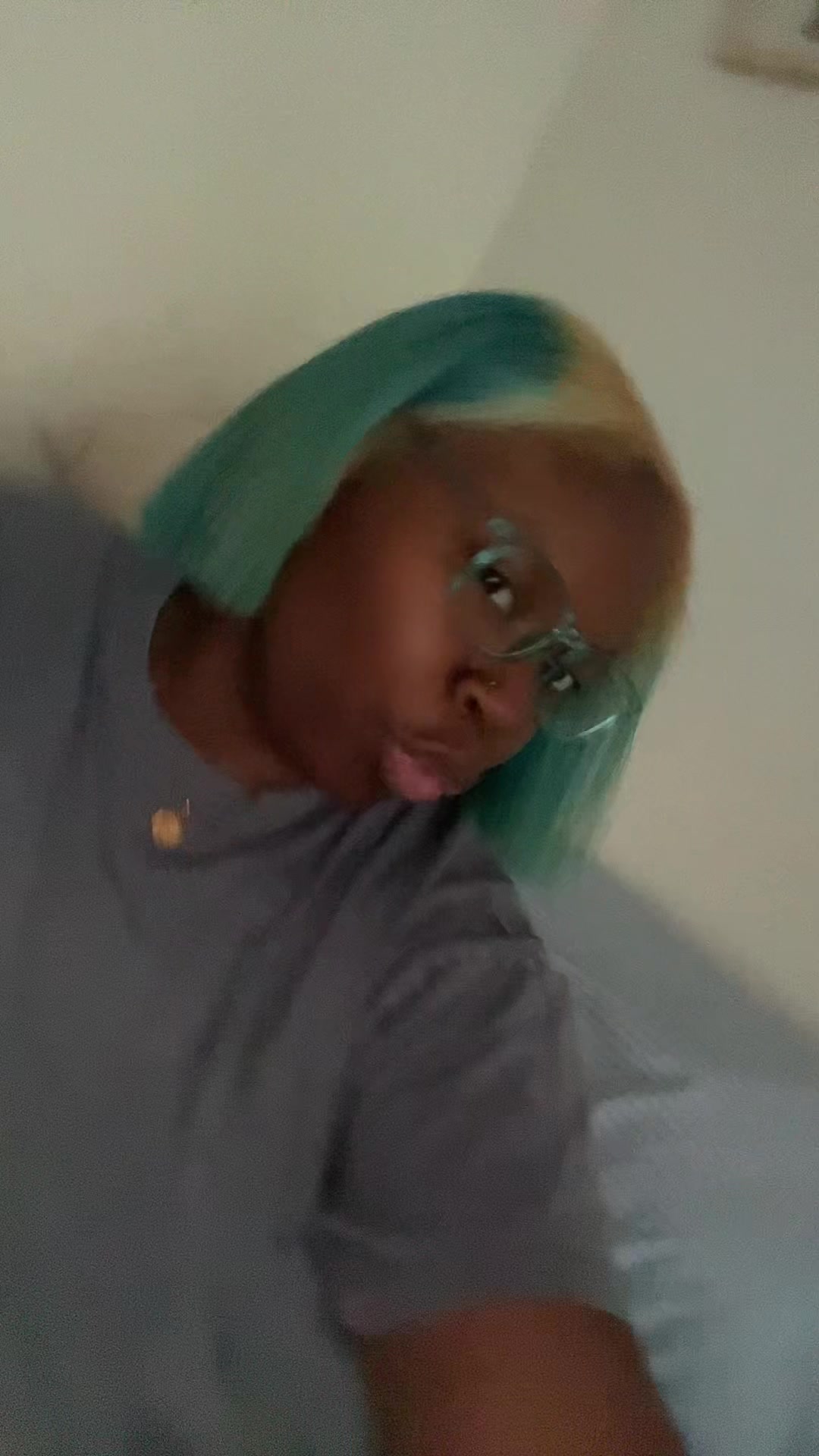 @?I don&rsquo;t screw weirdos..thanks