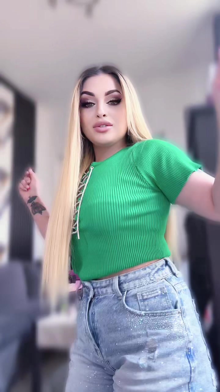 @Малвина Миткова