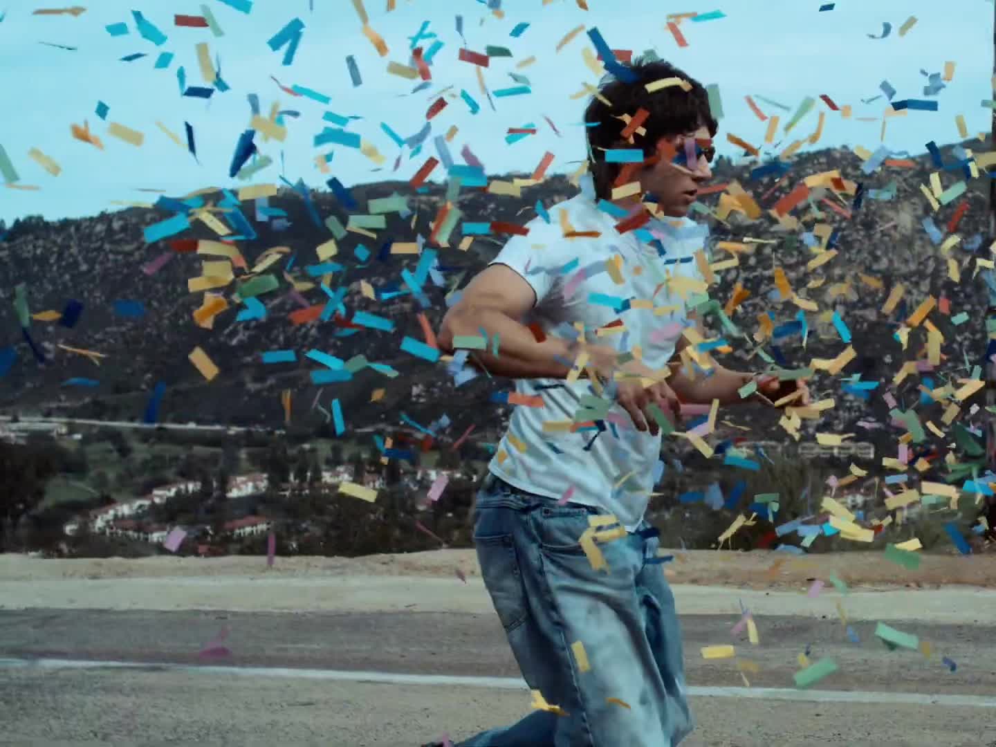 @◉_◉
