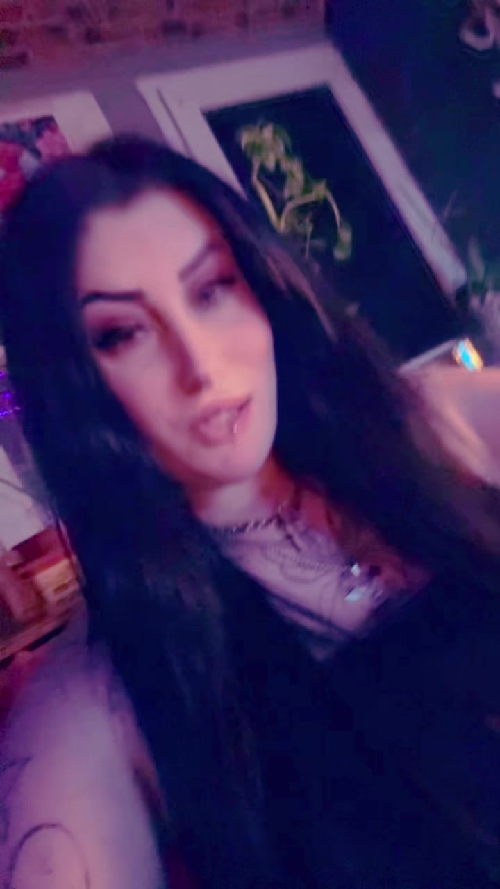 @Jackie😈🖤🌹