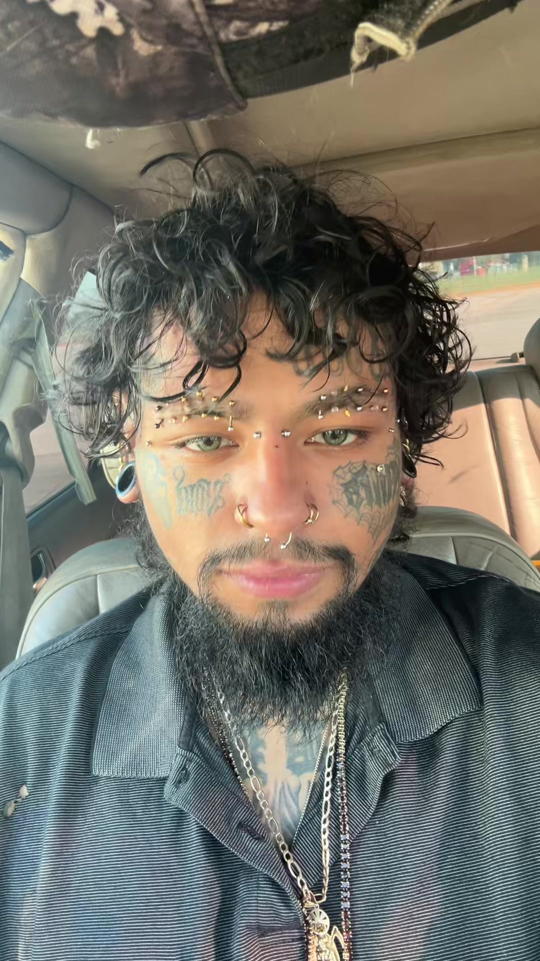 @Sadboy1056
