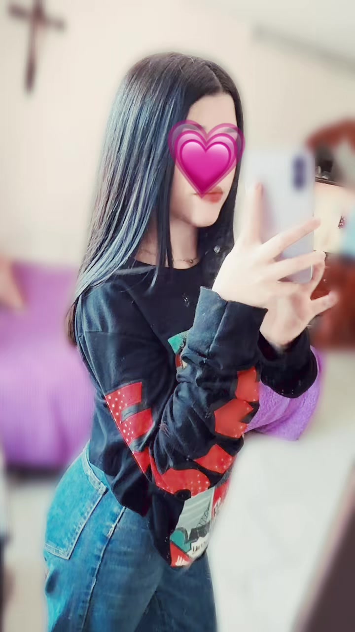 @ℋℯ𝓇𝓃𝒶𝓃𝒹ℯ𝓏 ✨🤍