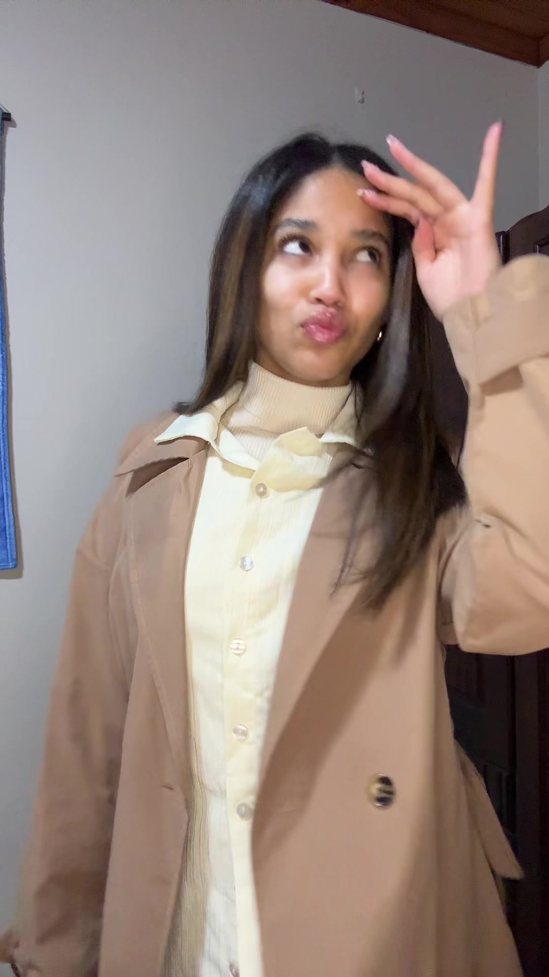 @momofebs