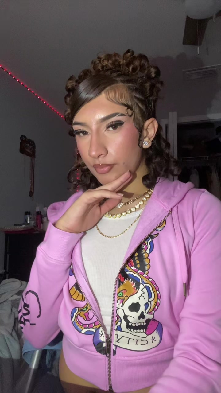 @dabaddestdoll