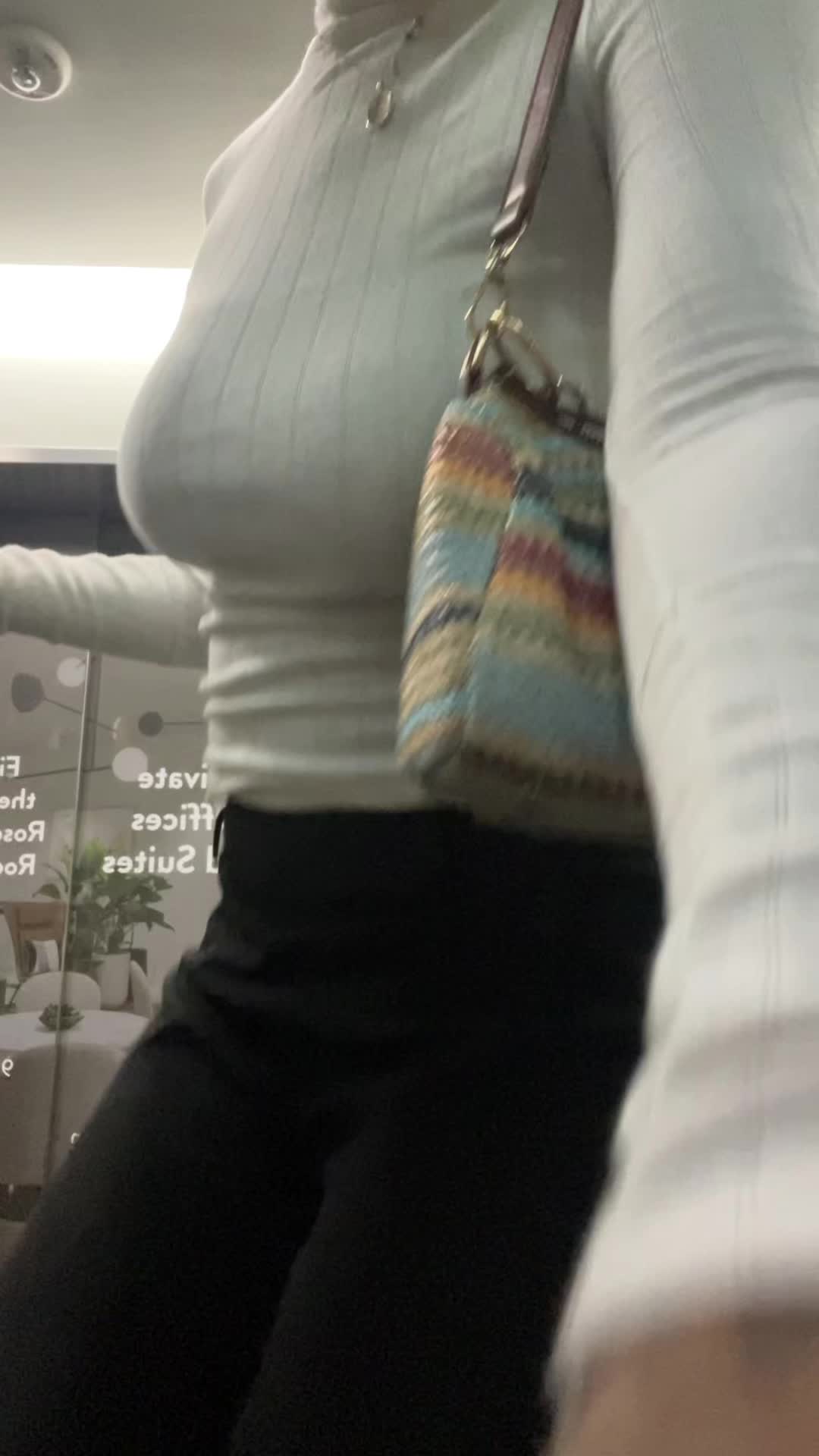 @TayTay