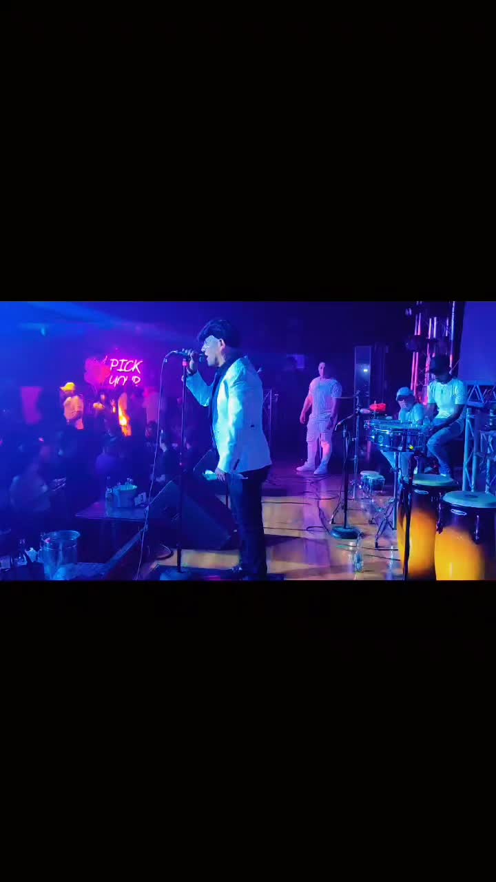 @Ricardo Caceda