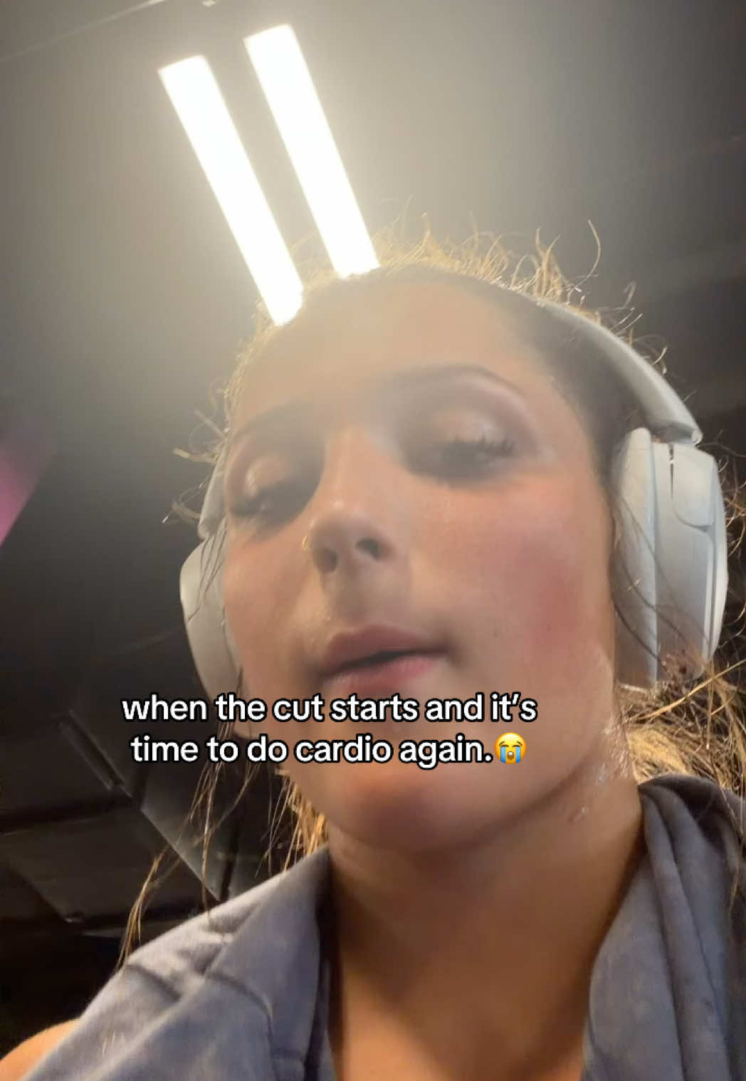 @v