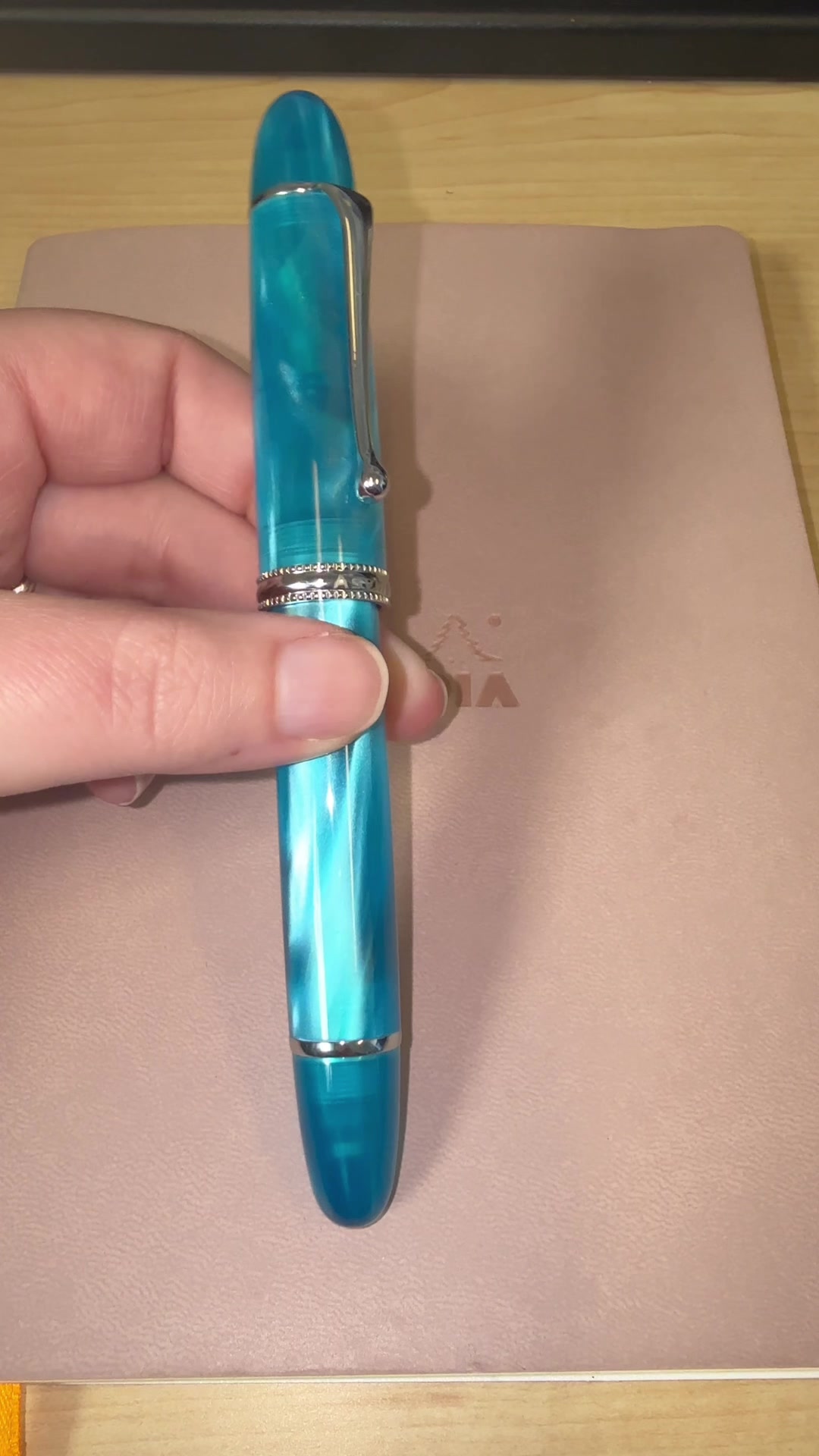 @pens.inks.icedcoffee