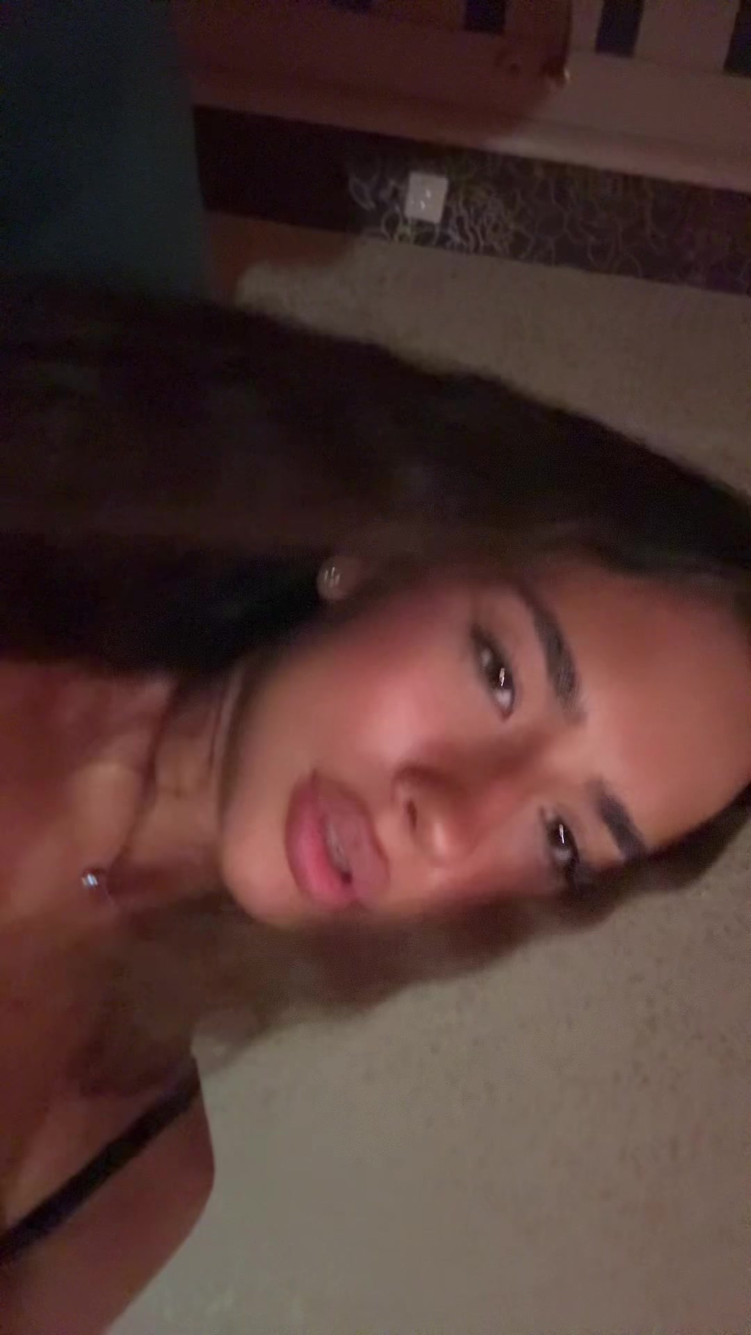 @Valeria