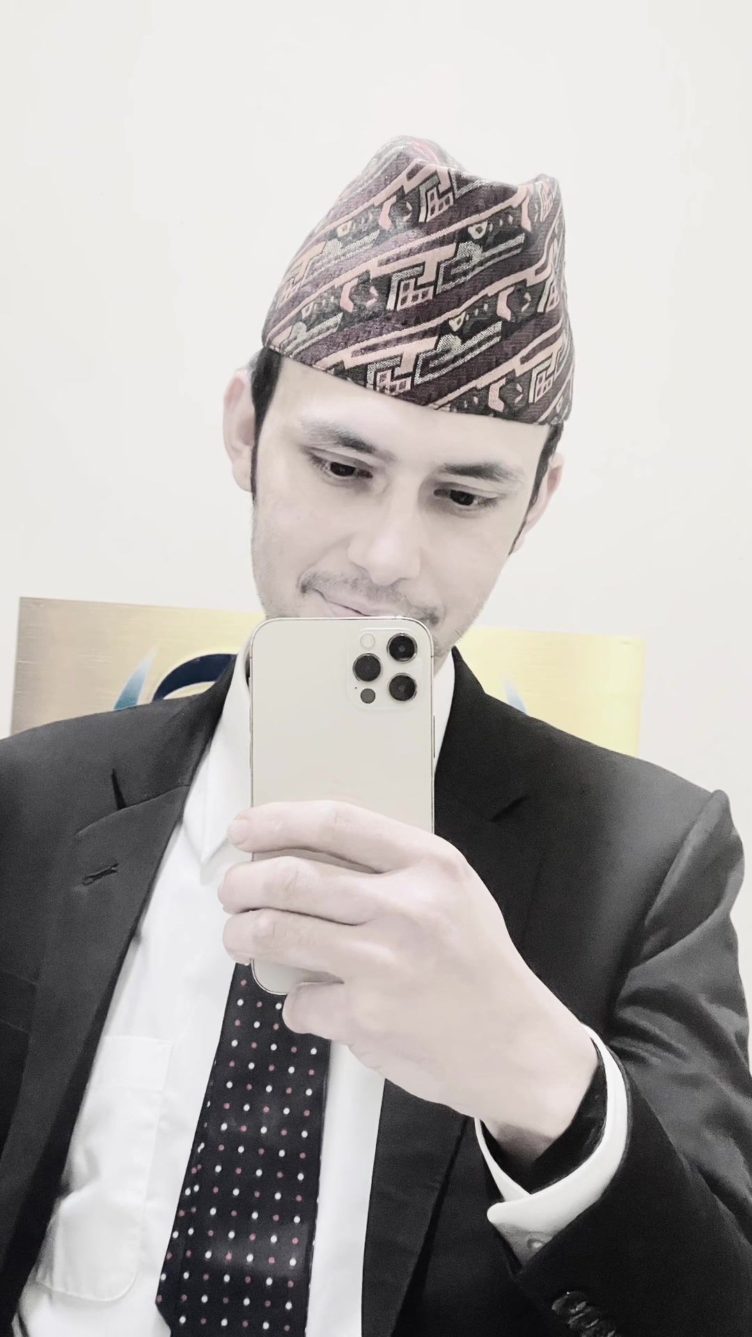 @Mr.koirala