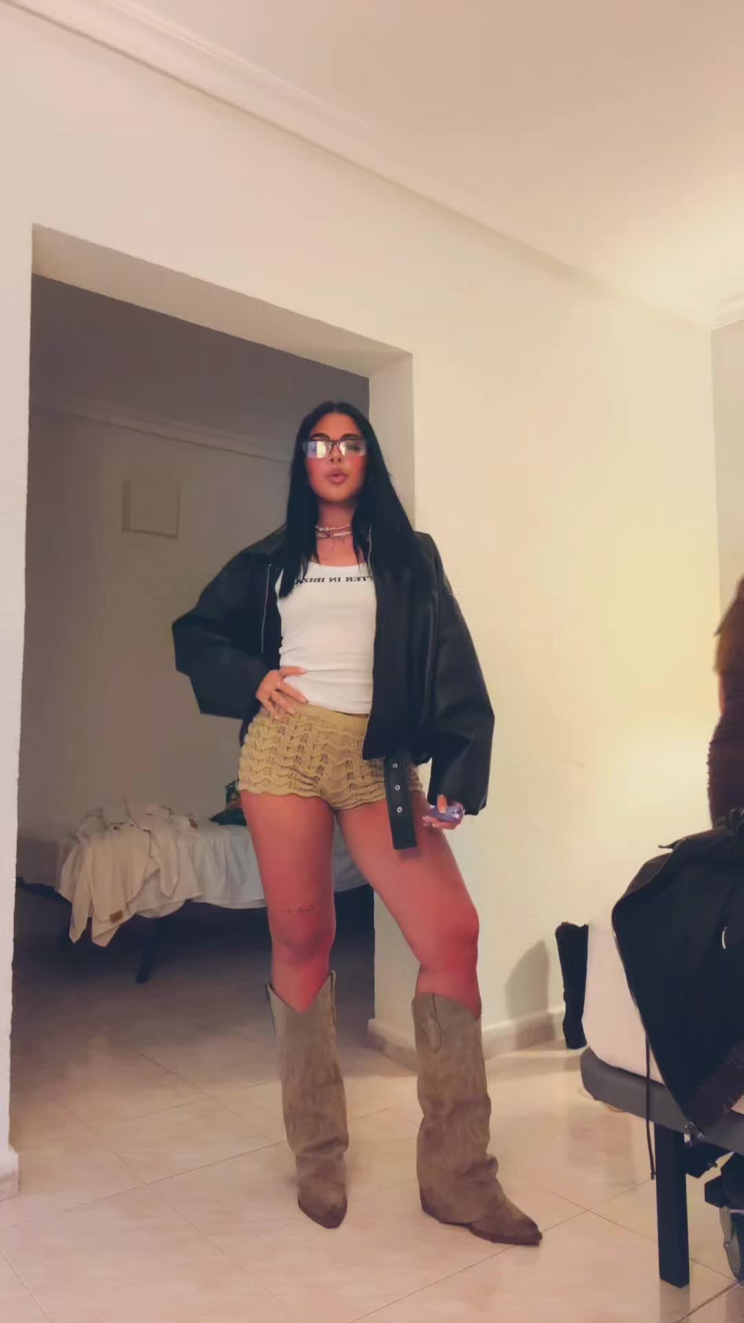 @tina