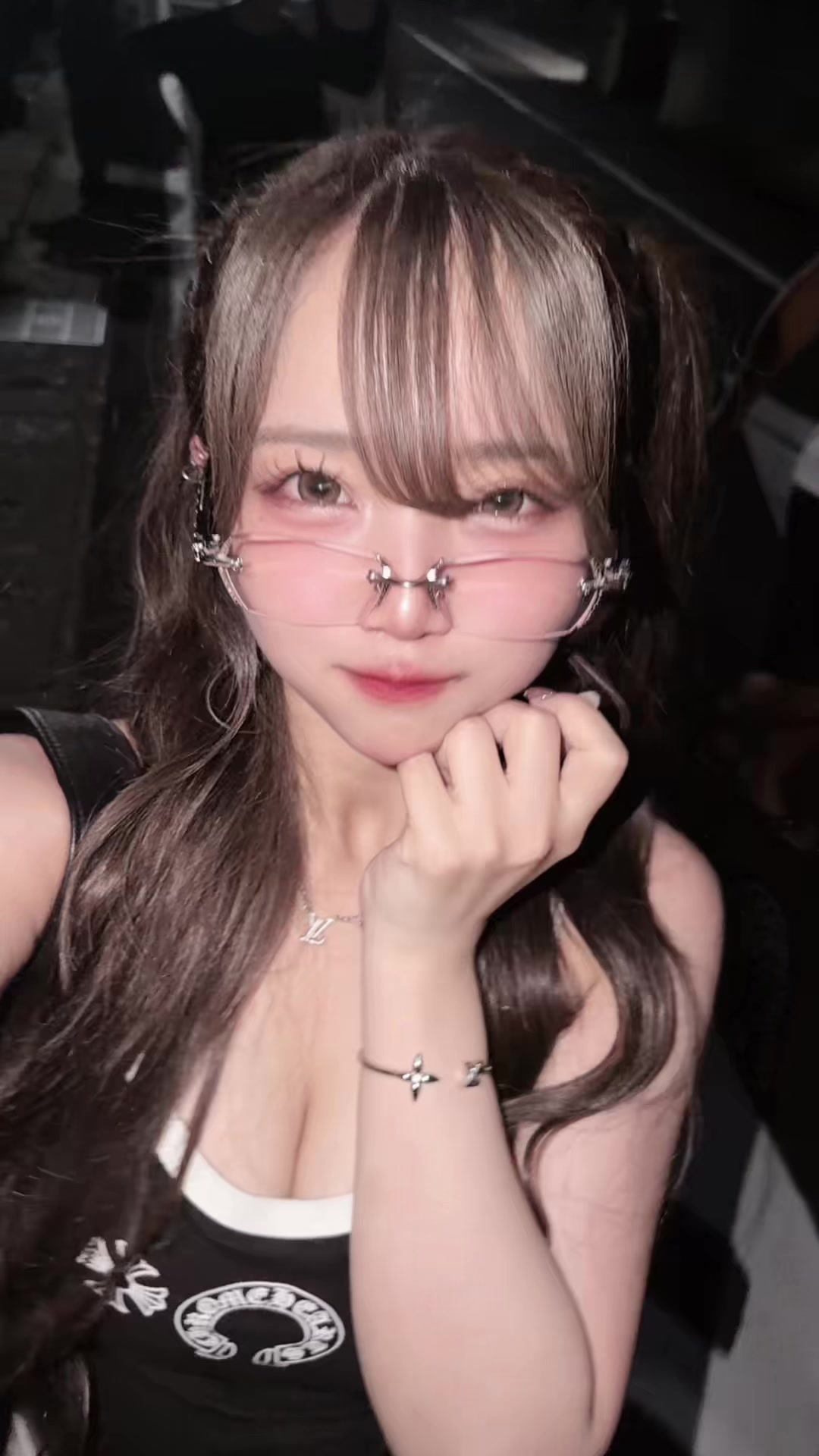 @えま