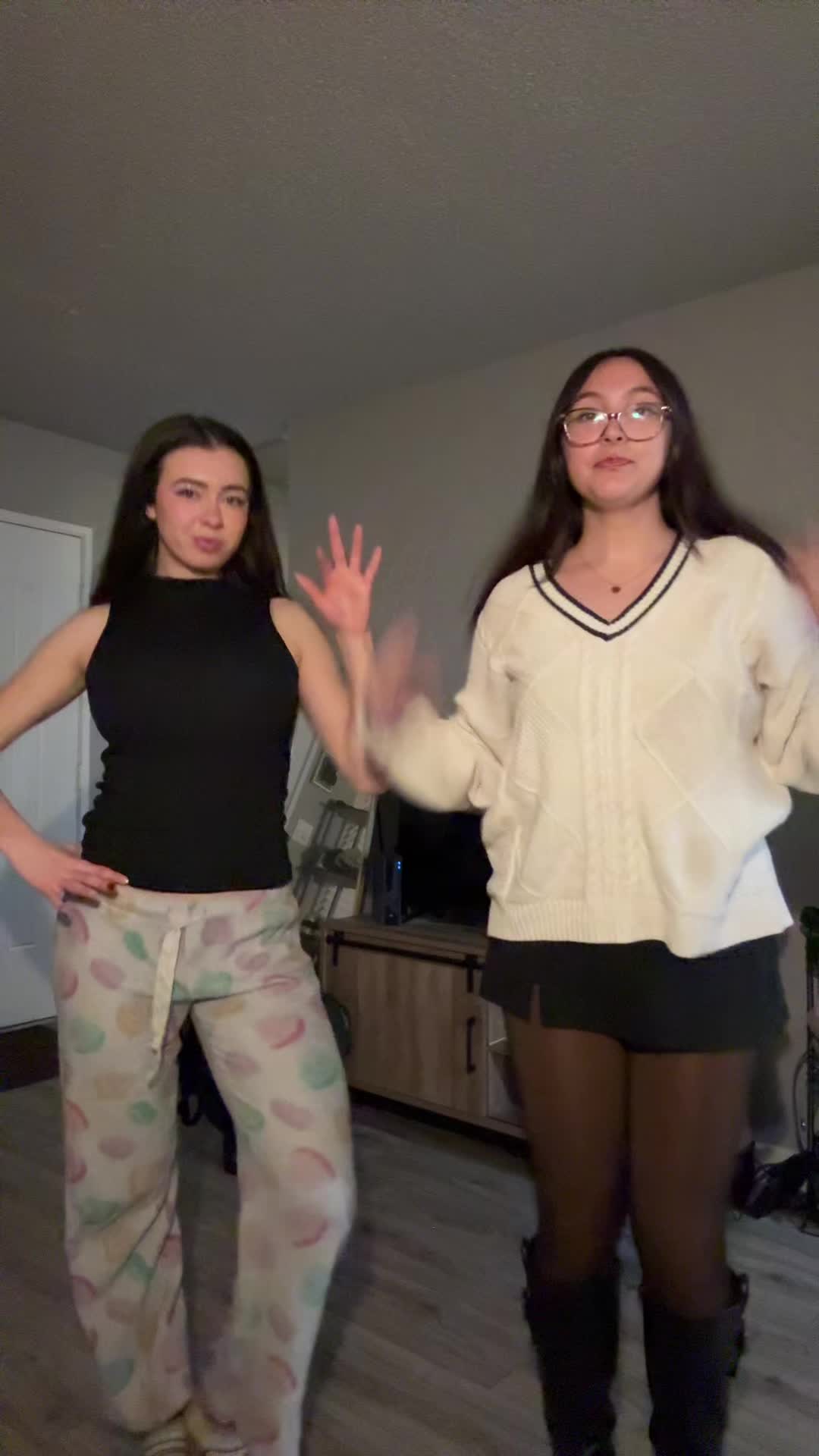 @Kylee Joy 🥸