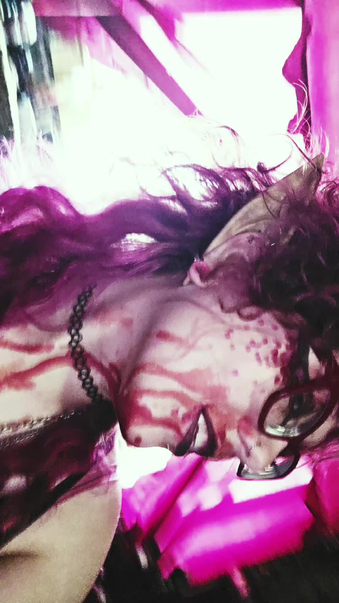 @🦇𝓥𝔂𝓷🦇 {Wesker's worms}