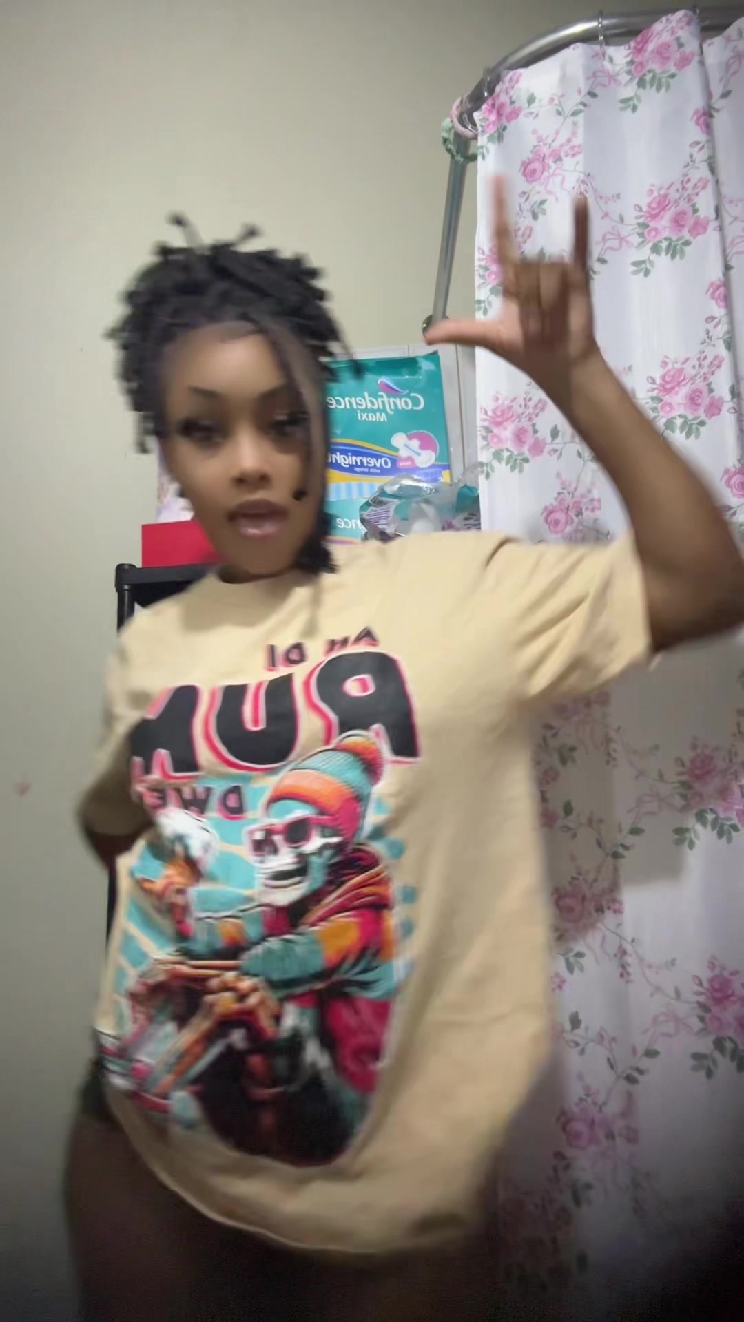 @Niya🥀