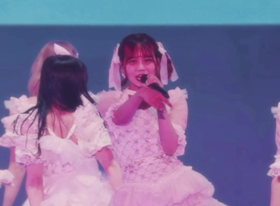 @ホワイト
