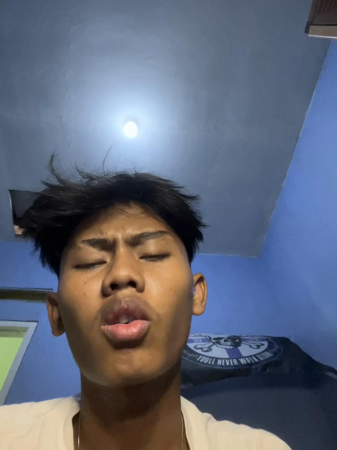 @Oscarr✨