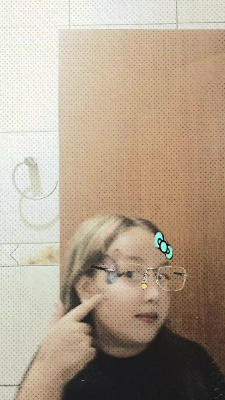 @laura scolari