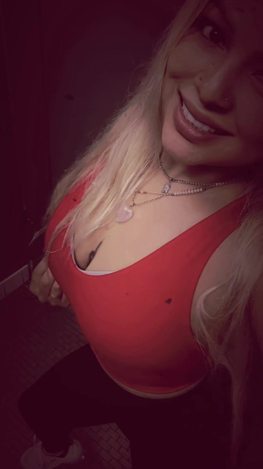 @EloísaMartinez🖤🖤🖤🖤🖤