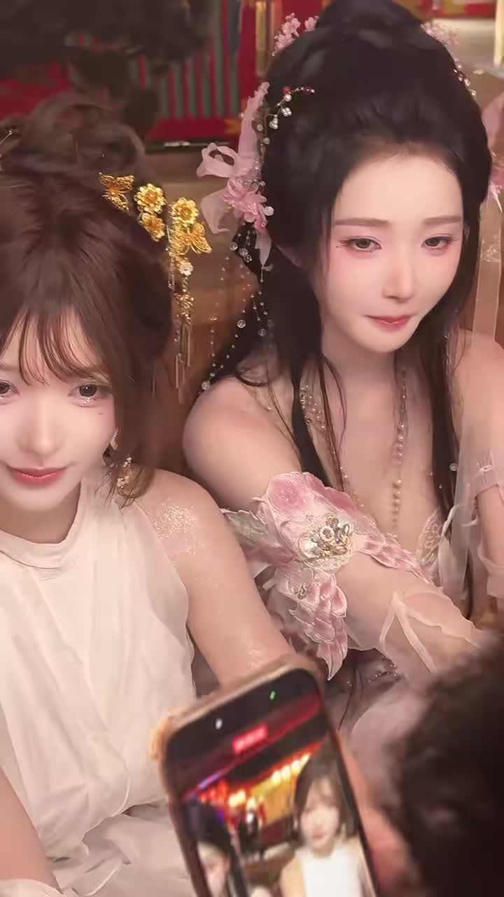 @x7cos