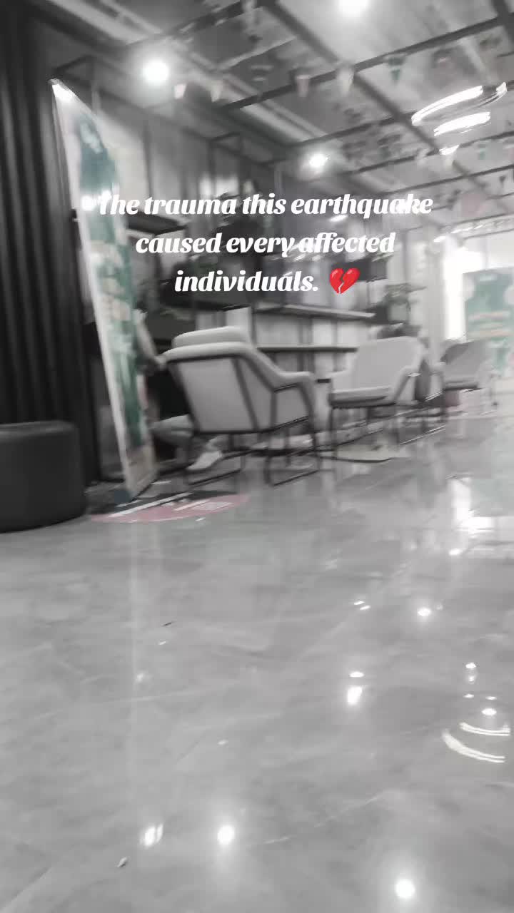 @James Nochete Sereño