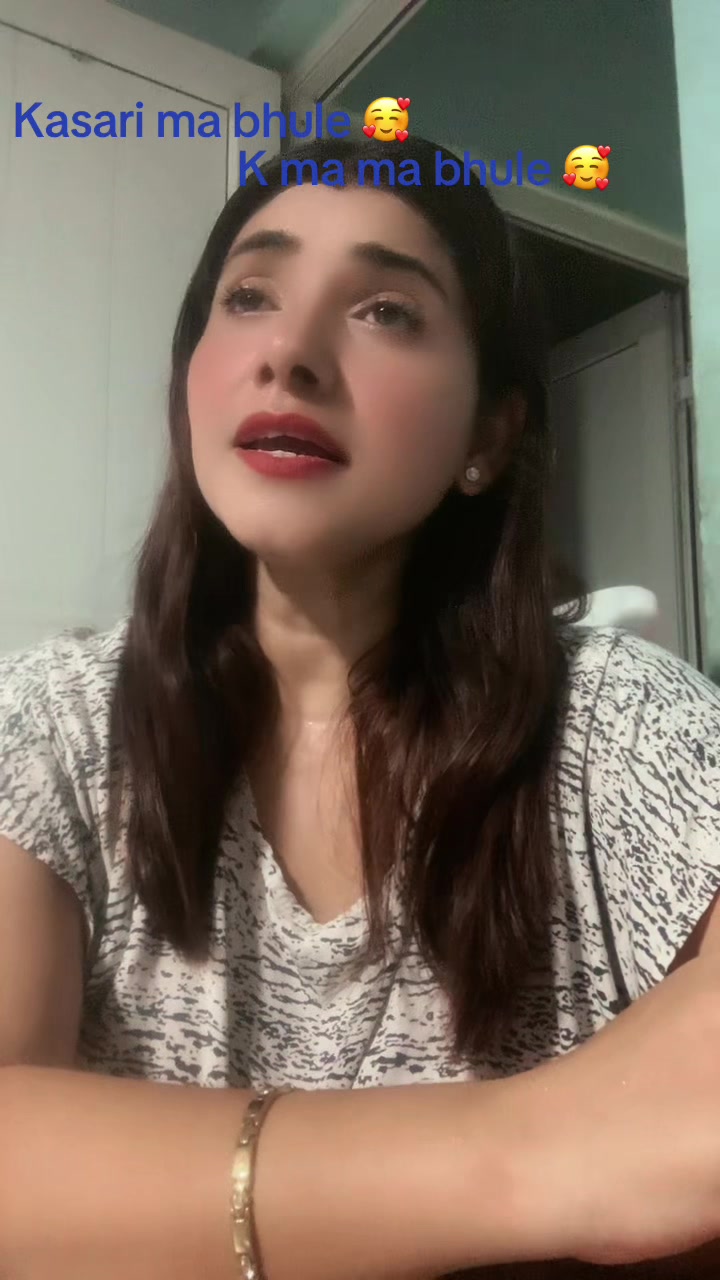 @Luxmi Tiwari🧿