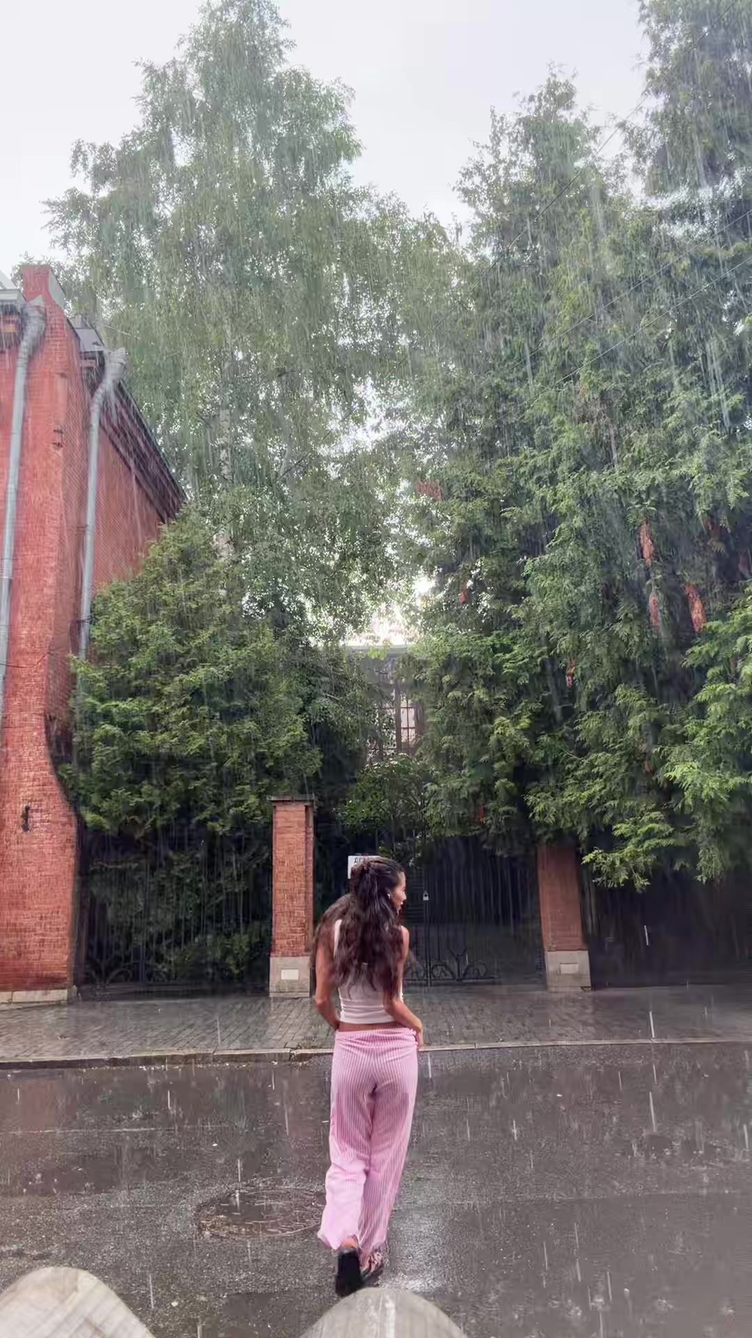 @Asýa