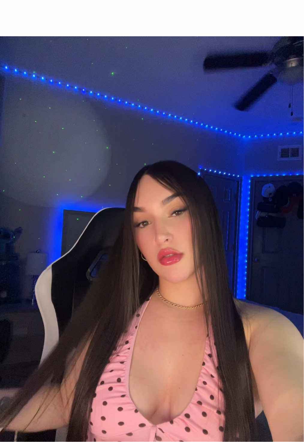 @Lorena🧿