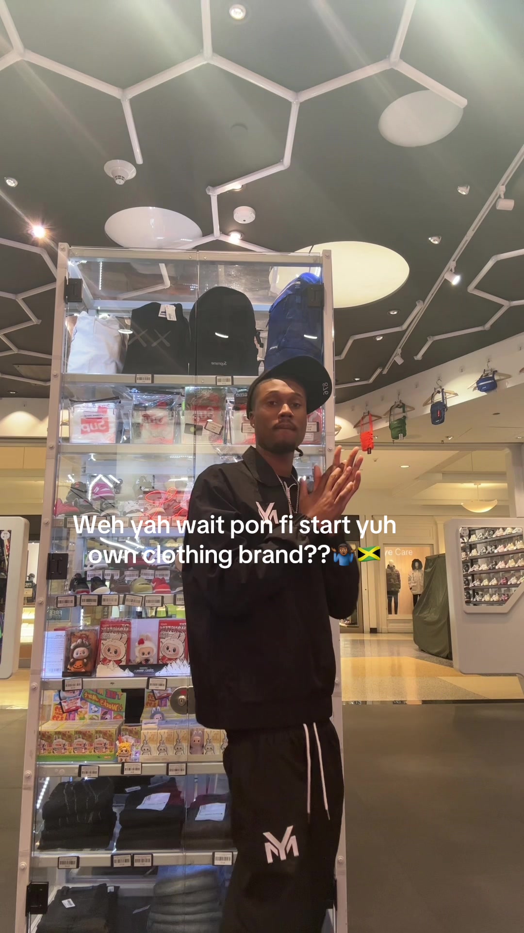 @_yaadmon_