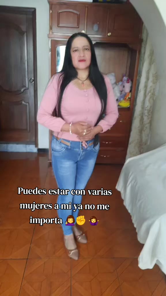 @🌌🐈💜Elvia Toaquiza👸🧿