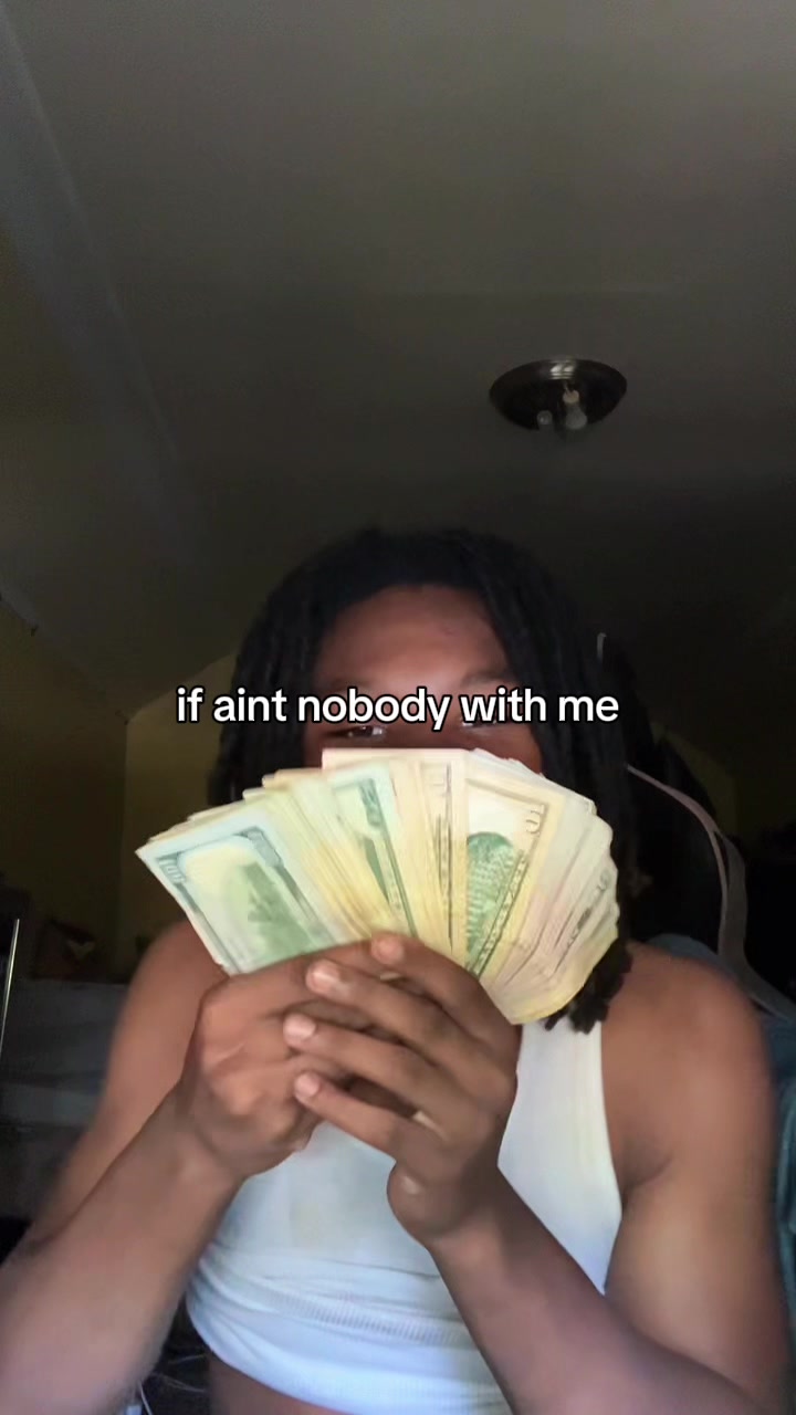 @𝑺𝑪𝑰𝑺𝑺𝑶𝑹𝑺